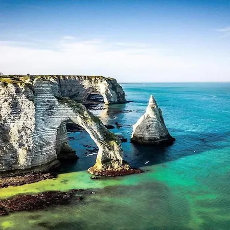 In Normandy Near The Sea, Cleaning Included Casa de Férias *