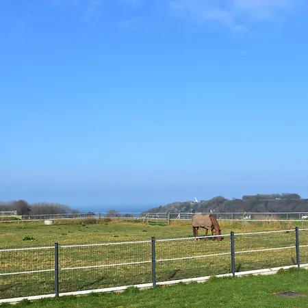 In Normandy Near The Sea, Cleaning Included Casa de Férias *